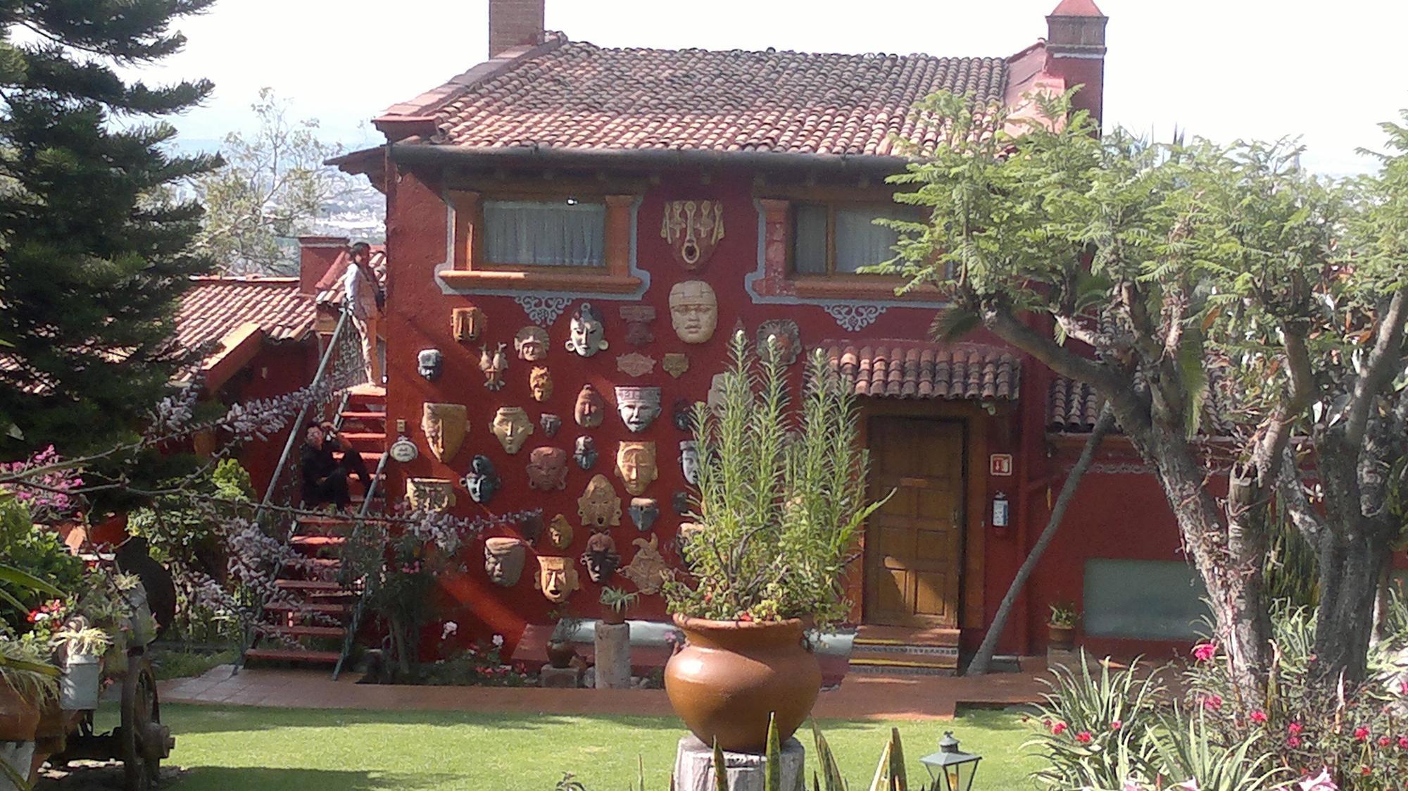 Villa San Jose Hotel & Suites Morelia Exterior photo