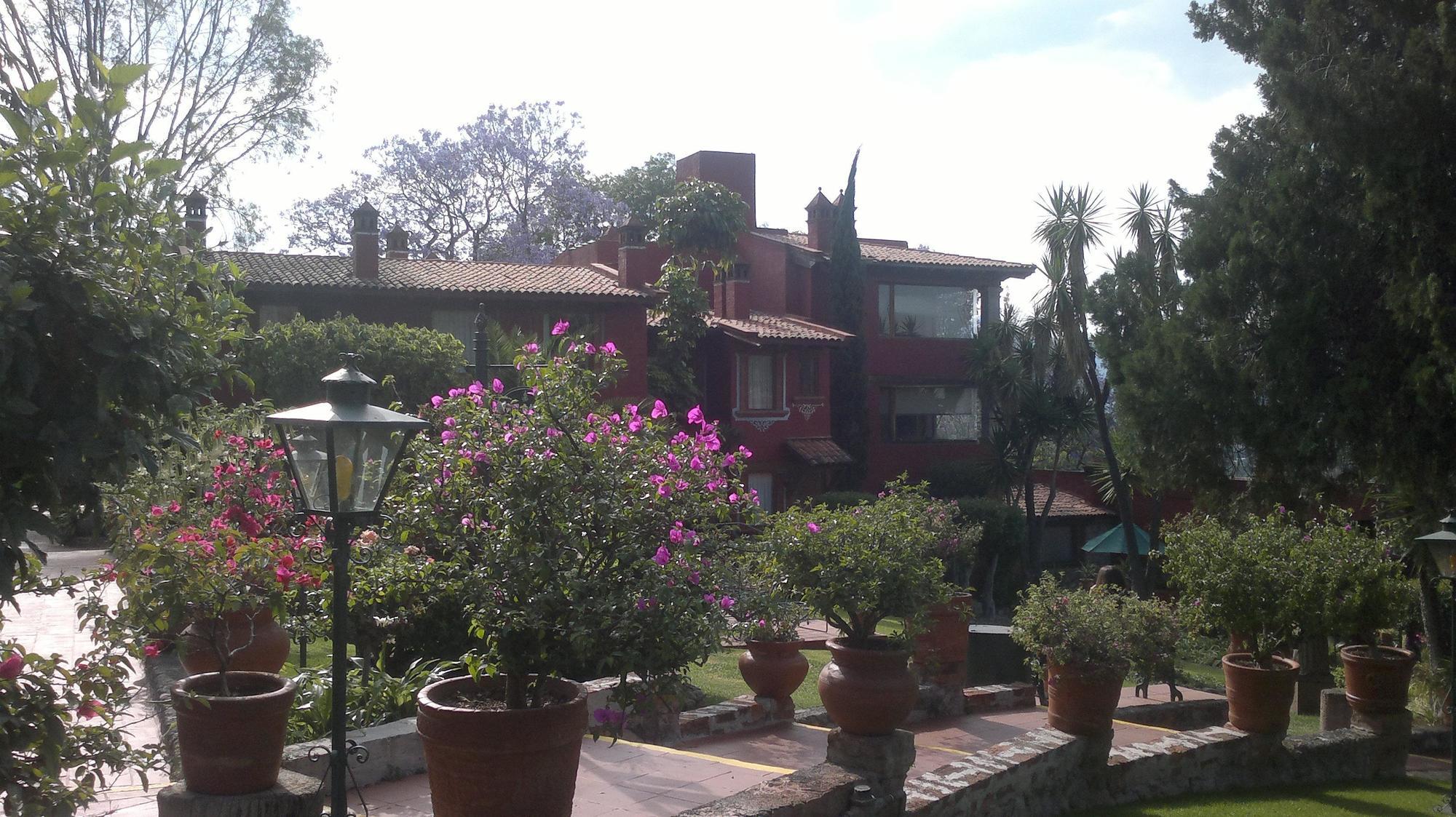 Villa San Jose Hotel & Suites Morelia Exterior photo