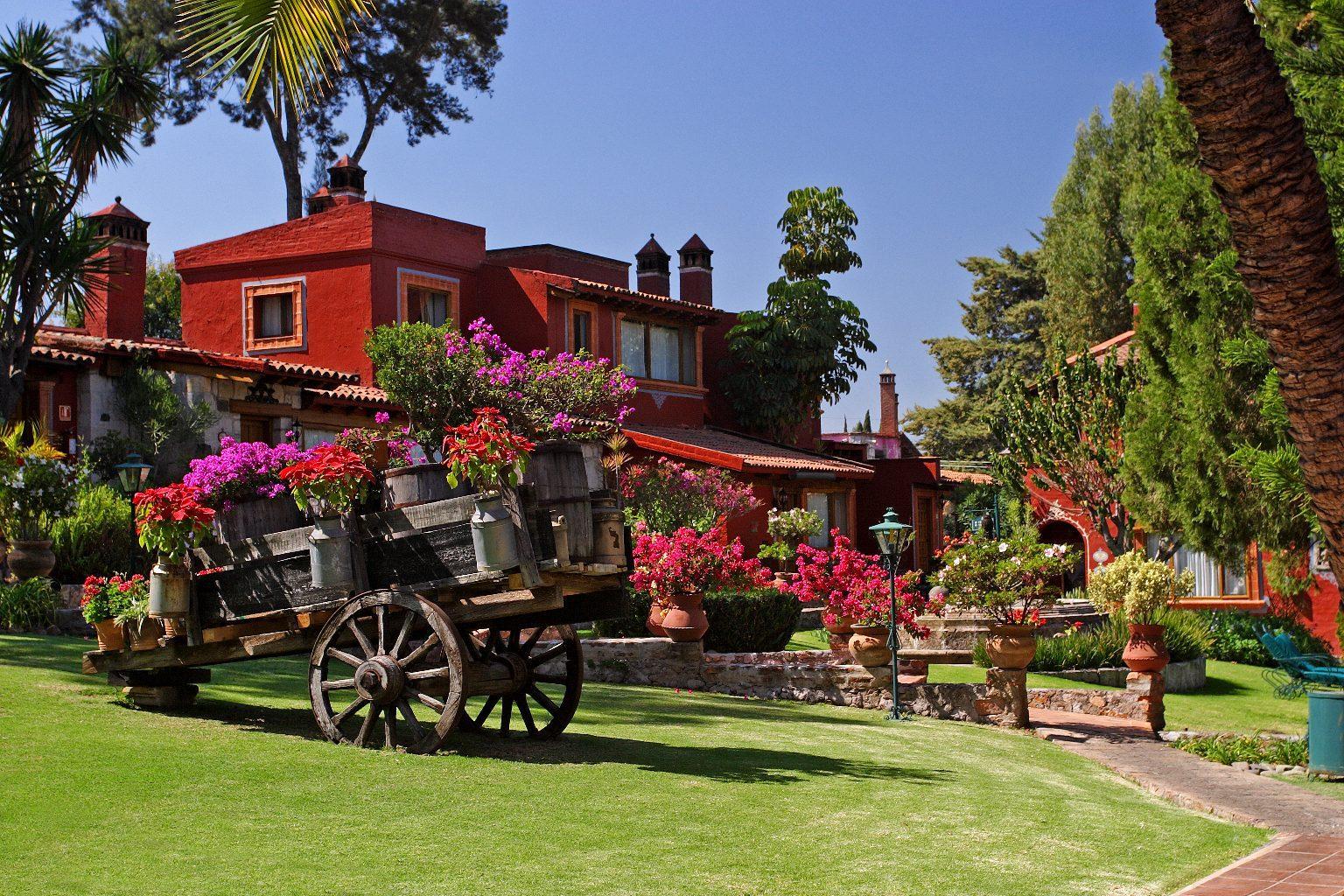 Villa San Jose Hotel & Suites Morelia Exterior photo